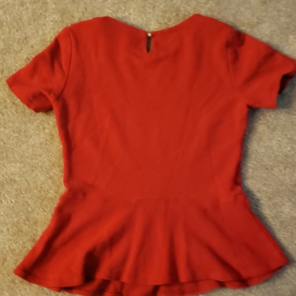 Top - Picture 2 of 3